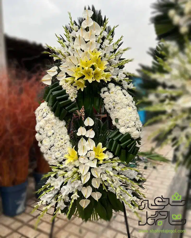 تاج گل ترحیم درباری تاج دار میلاد
